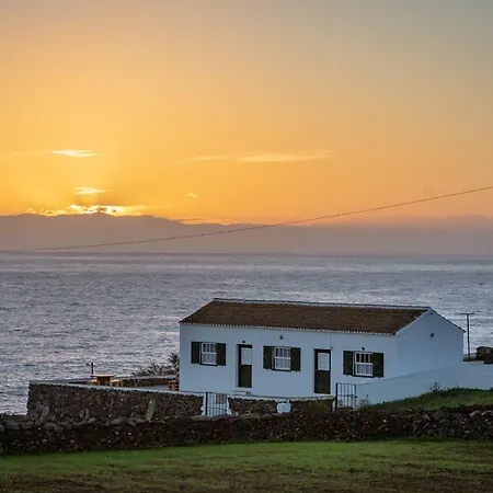 Casa Do Porto * أنغرا دو إِراويزو