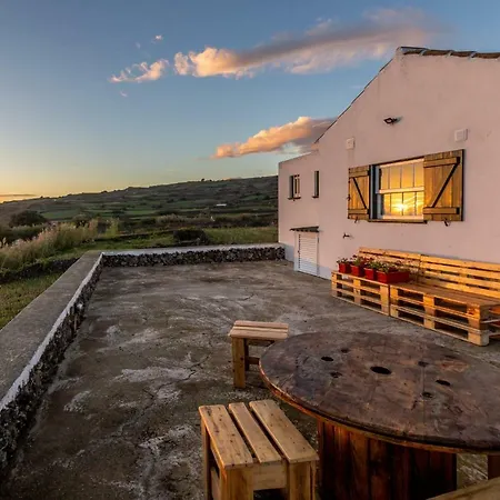 Casa Do Porto * أنغرا دو إِراويزو